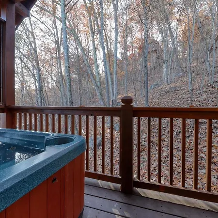 Elegant Escape Villa Pigeon Forge Exterior photo